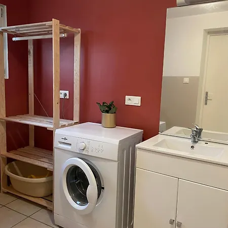 Le Nid Des Canaux Au Coeur De 아파트 베르그