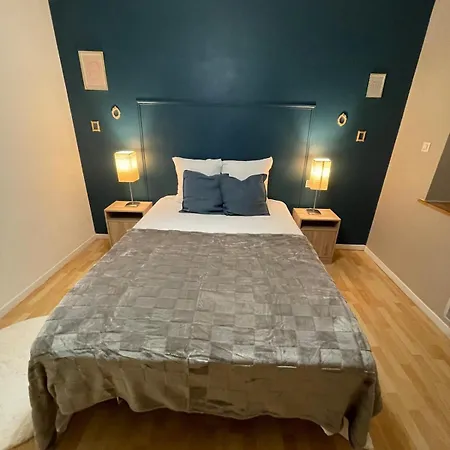 아파트 Le Nid Des Canaux Au Coeur De 베르그