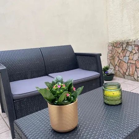 아파트 Le Nid Des Canaux Au Coeur De 베르그